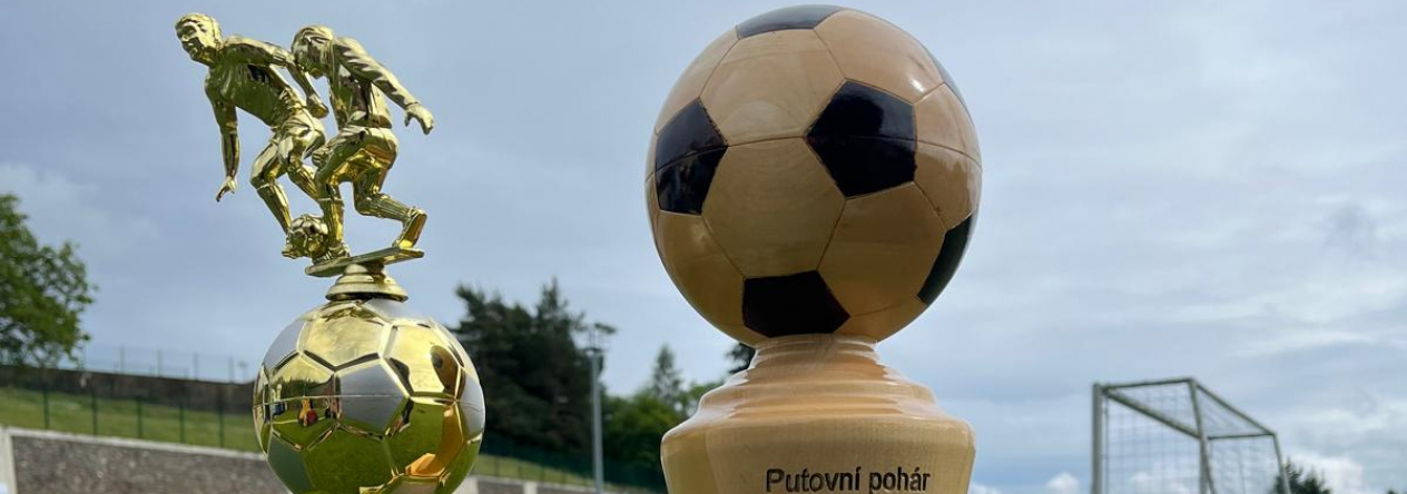 pohar z turnaje