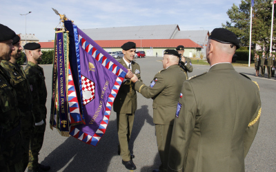 předání Bojového praporu